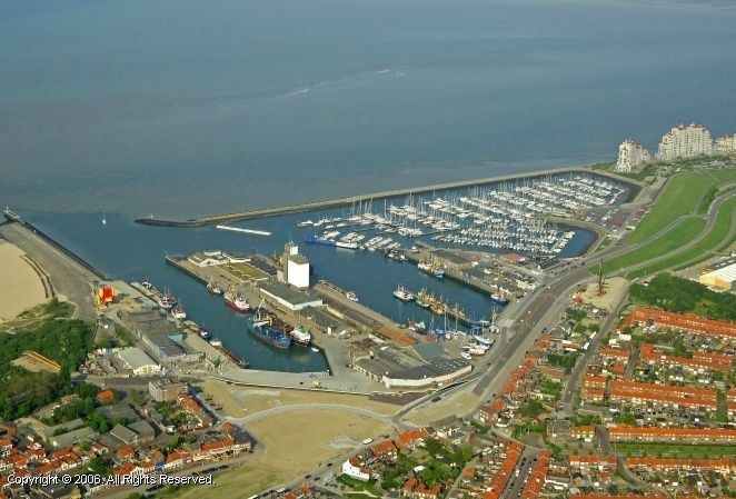 Luchtfoto Breskens — Breskens