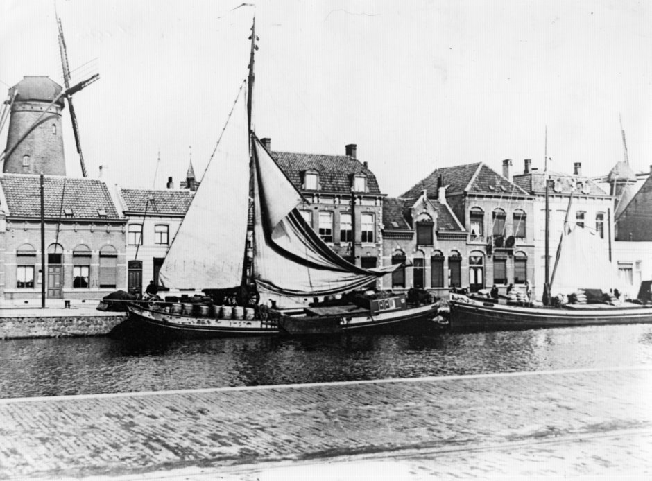 Betje Wolfplein — Terneuzen
