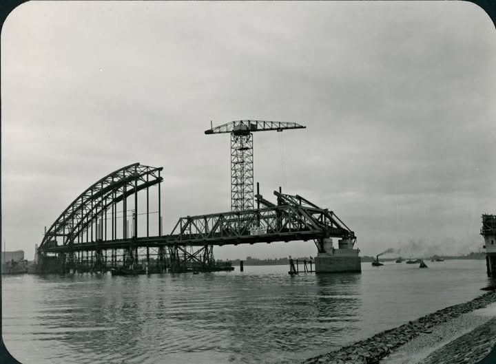 Brug over de Noord — Alblasserdam