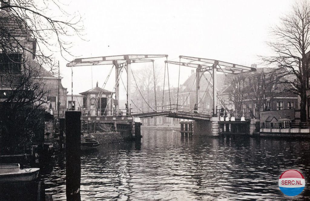 Bruggen — Alphen aan den Rijn