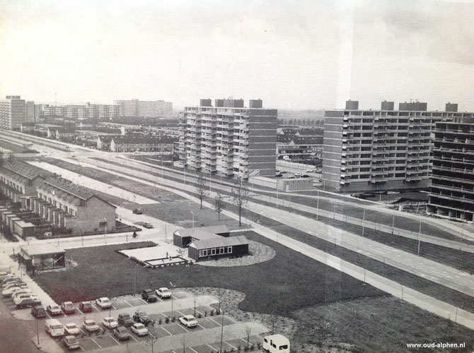 Burg. Bruins Slotsingel — Alphen aan den Rijn