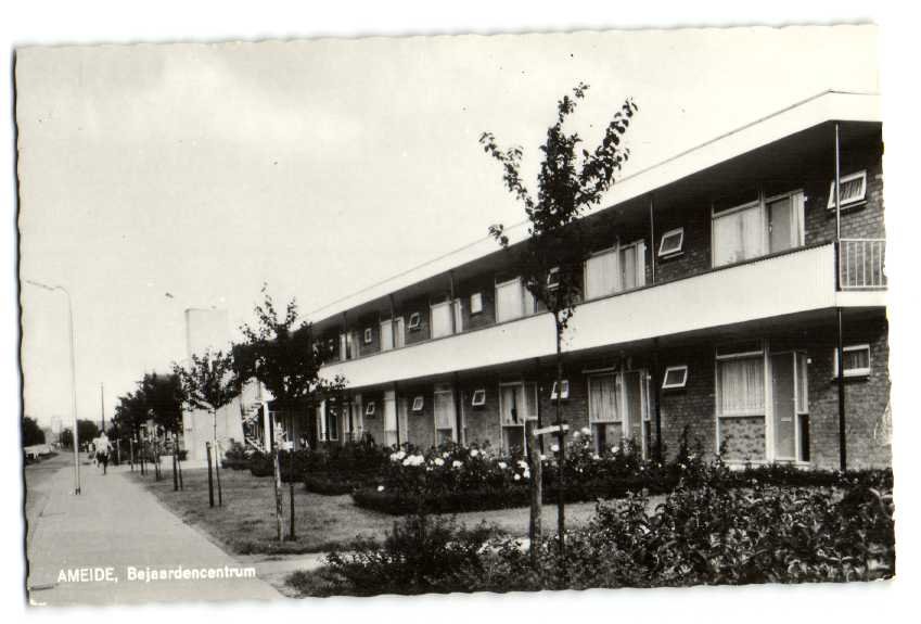 Bejaardenhuis — Ameide