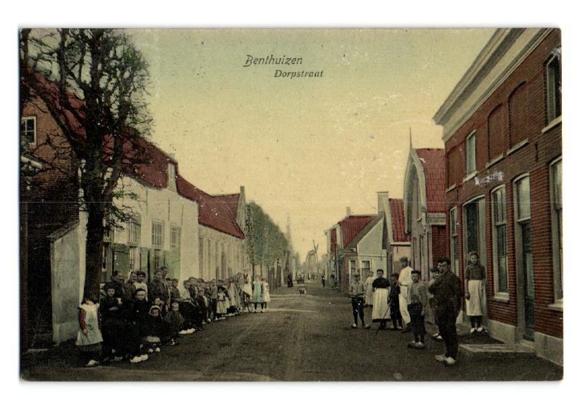 Dorpsstraat — Benthuizen
