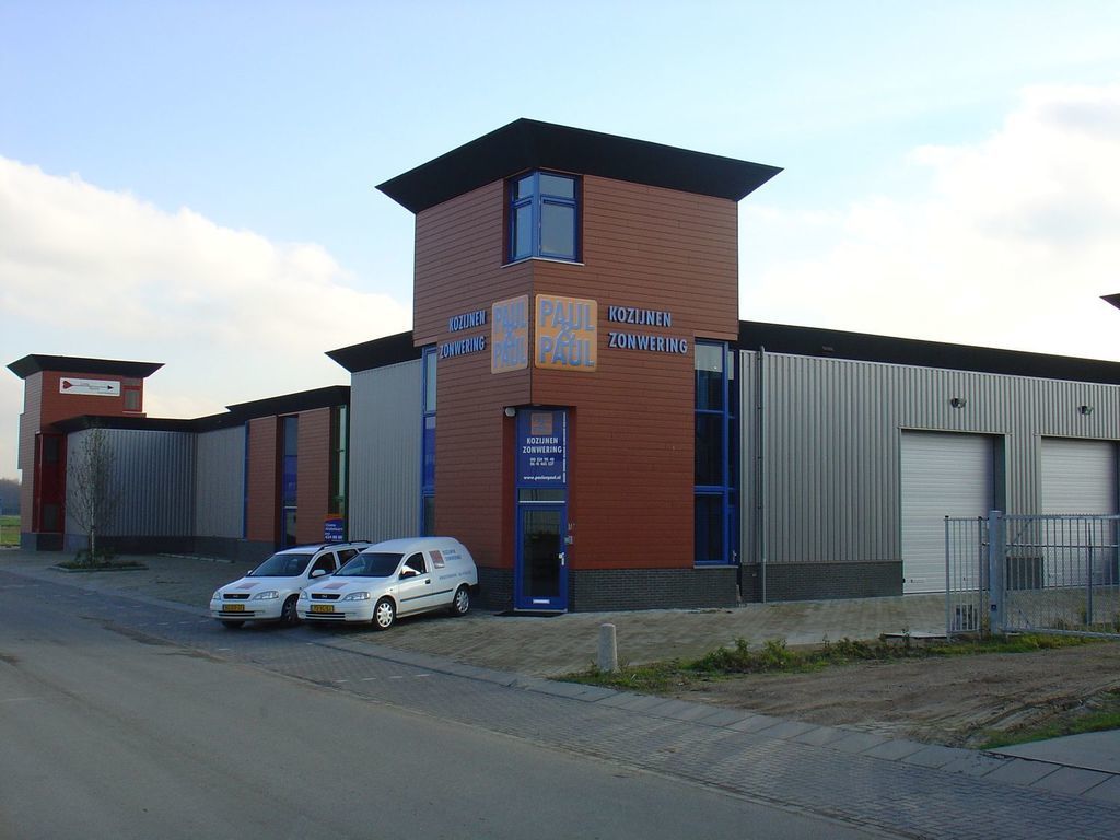 Weg en bos — Bergschenhoek