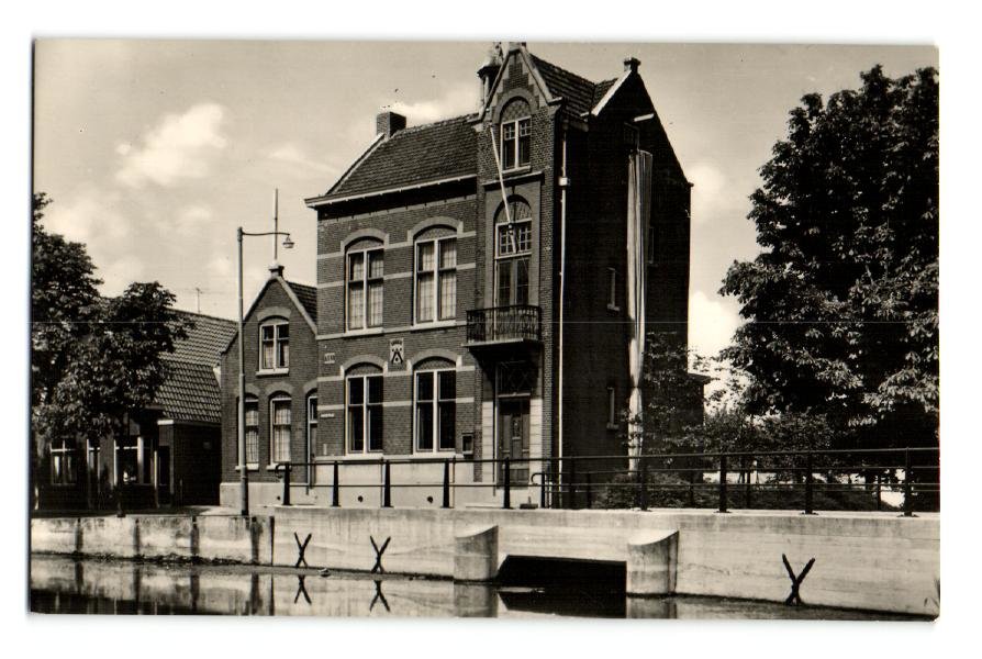 Gemeentehuis — Bergschenhoek