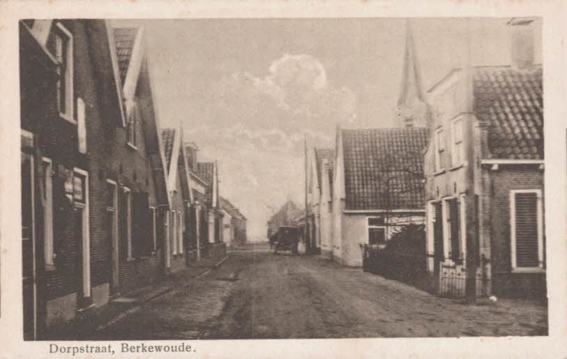 Dorpsstraat — Berkenwoude