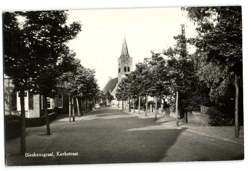 Kerkstraat — Bleskensgraaf
