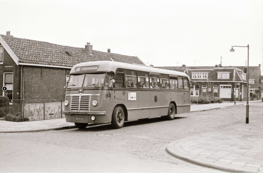 Neushoornweg — Capelle aan den IJssel