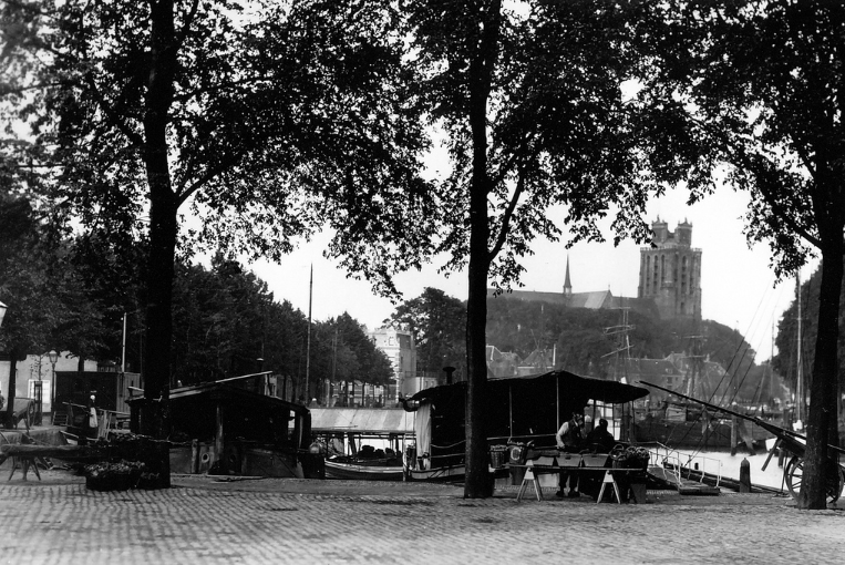 Aardappelmarkt — Dordrecht