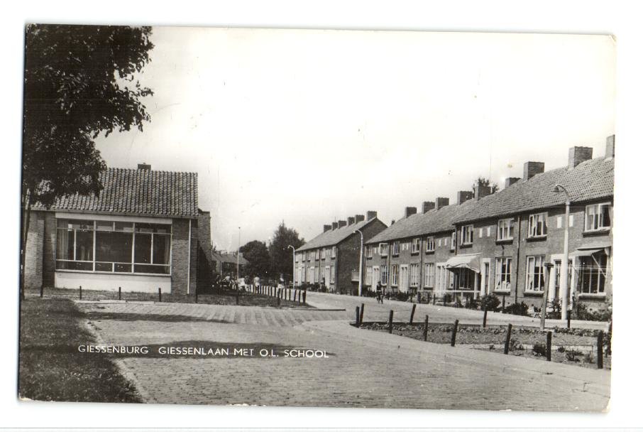 Giessenlaan — Giessenburg