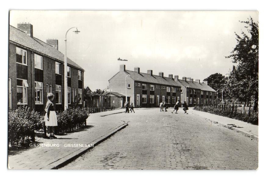 Giessenlaan — Giessenburg