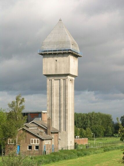 Bijzondere gebouwen — Hardinxveld-Giessendam