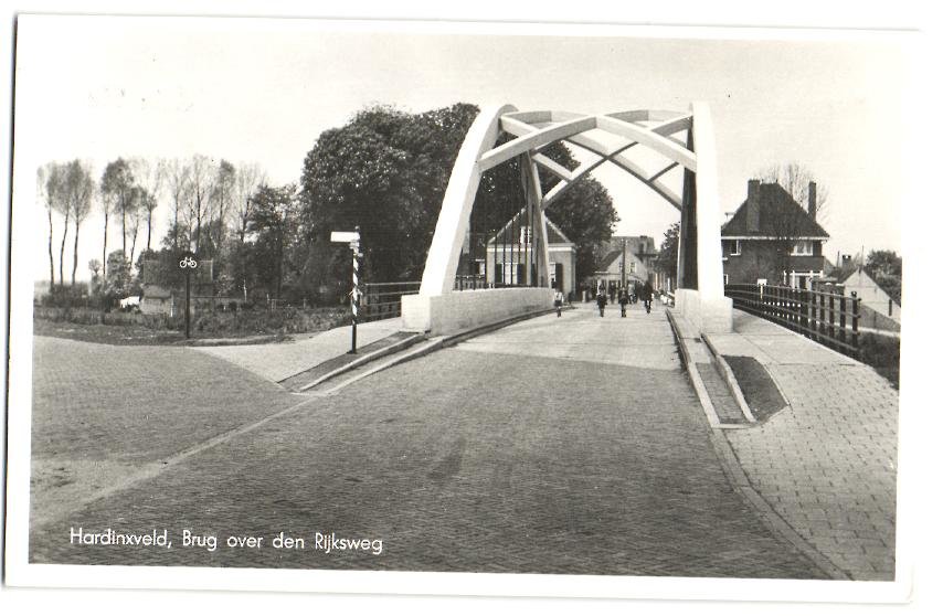 Bruggen — Hardinxveld-Giessendam
