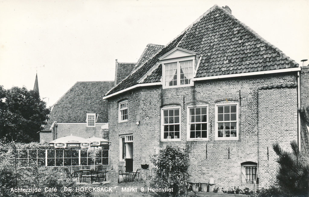 Markt — Heenvliet