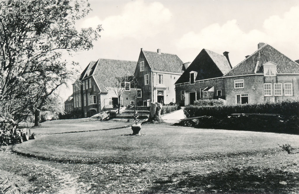 Markt — Heenvliet