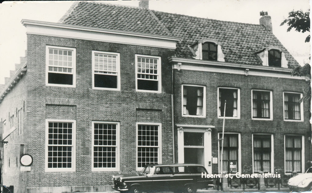 Markt — Heenvliet