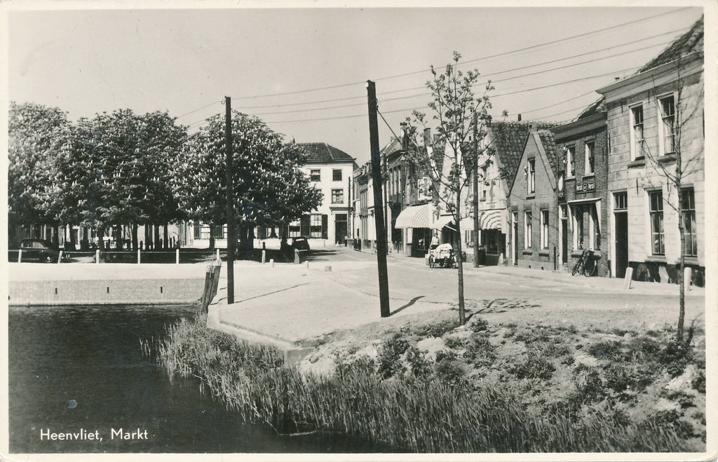 Markt — Heenvliet