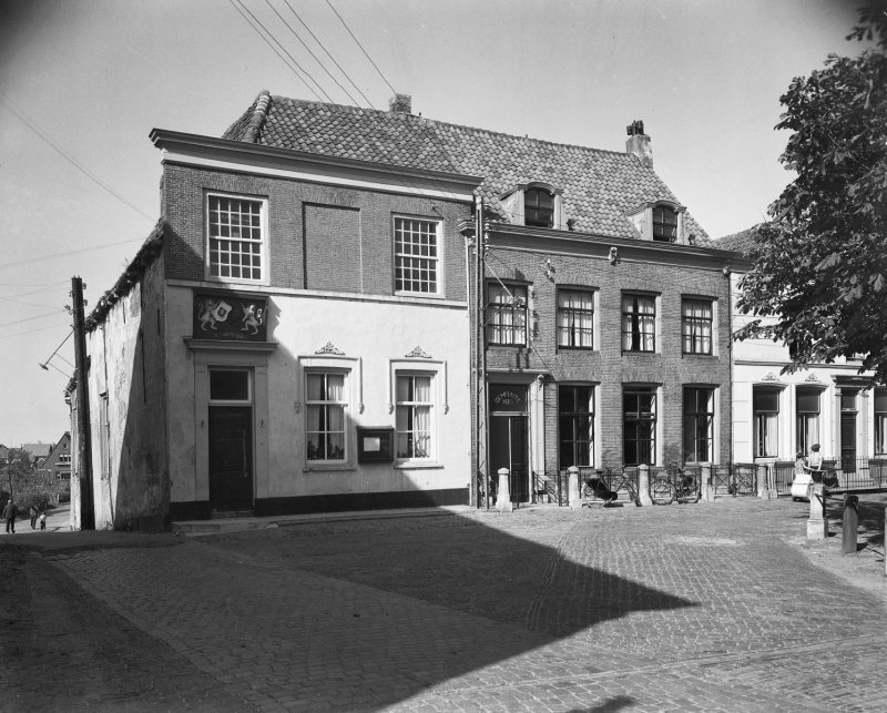 Markt — Heenvliet