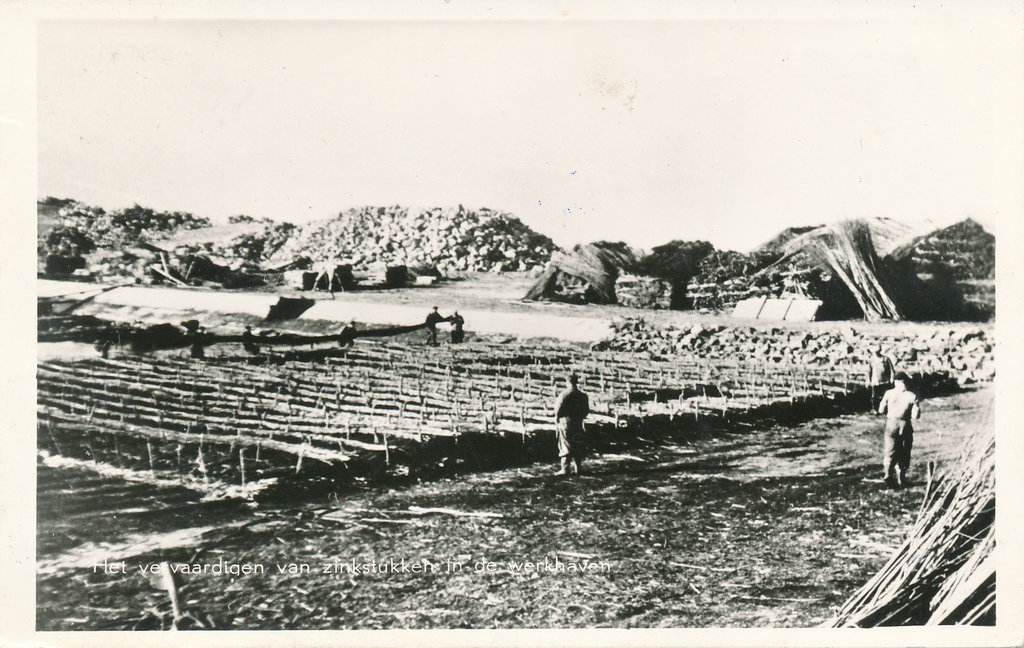 Deltawerken — Hellevoetsluis
