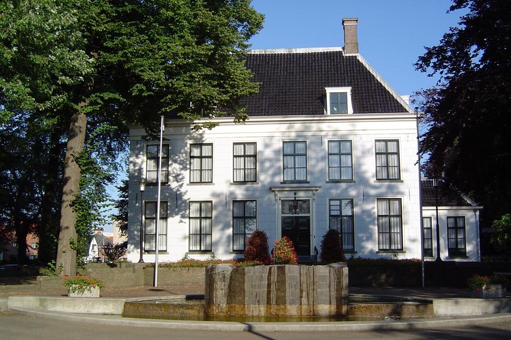 Gemeentehuis — Hillegom