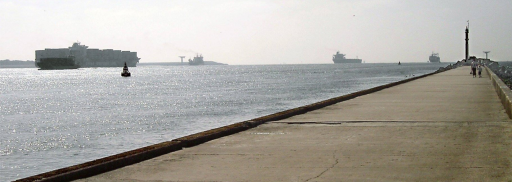 Pier — Hoek van Holland