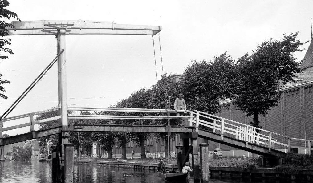Bruggen — Katwijk