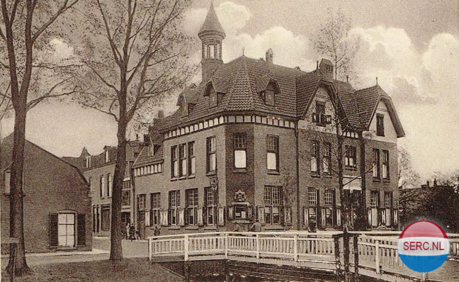 Bijzondere gebouwen — Leerdam