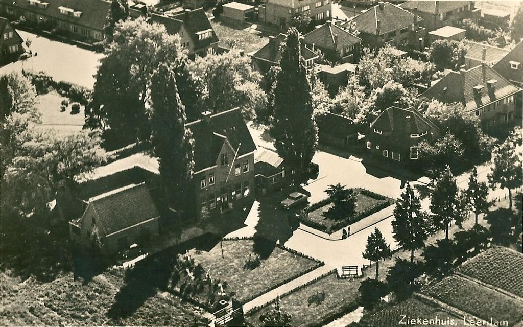 Luchtfoto — Leerdam