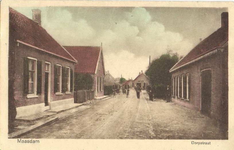 Dorpsstraat — Maasdam
