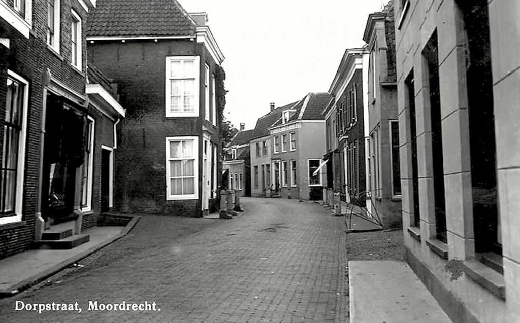 Dorpsstraat — Moordrecht