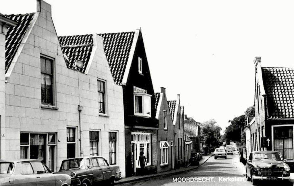 Kerkplein — Moordrecht