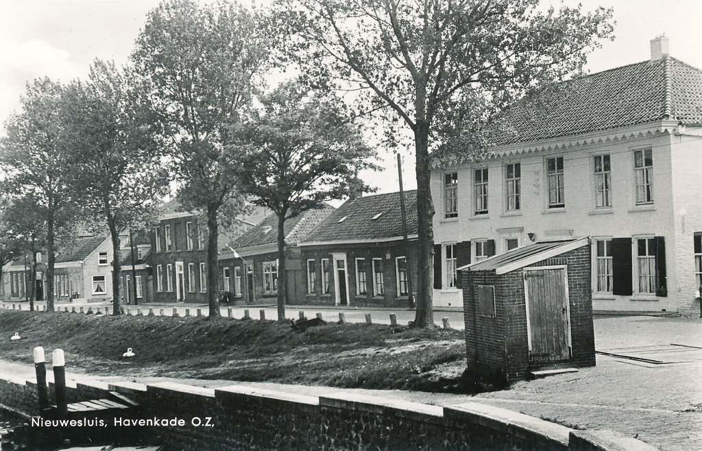 Sluizen — Nieuwesluis