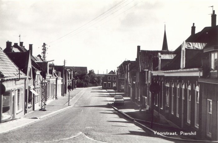 Voorstraat — Piershil