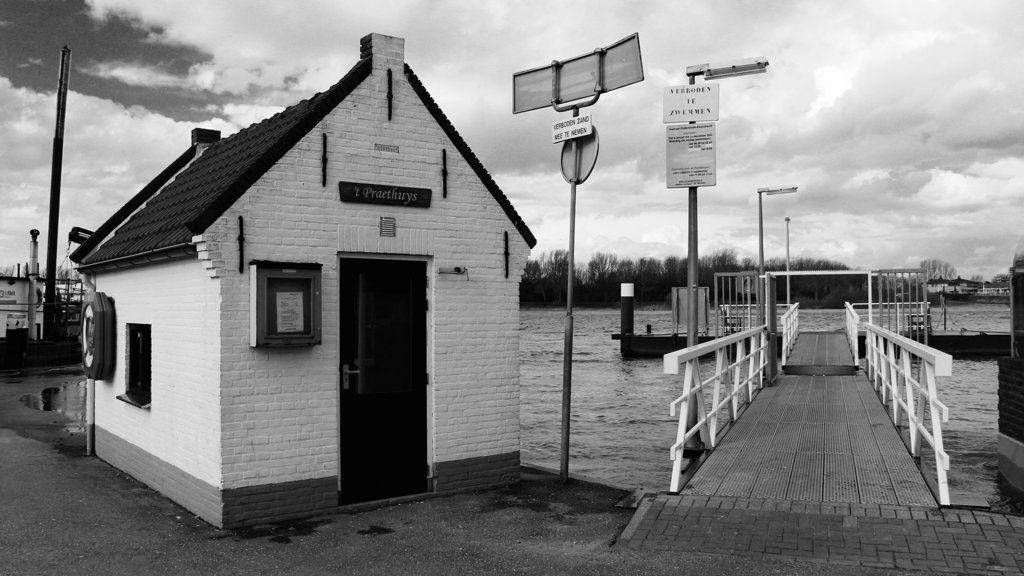 Oosthavenzijde — Puttershoek