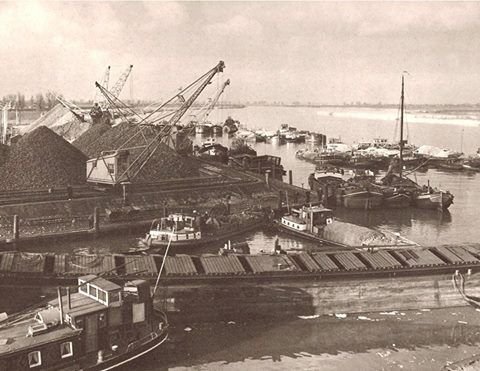 Suikerfabriek — Puttershoek