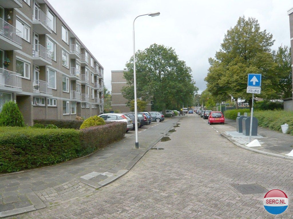 Burgemeester Crézeestraat — Ridderkerk