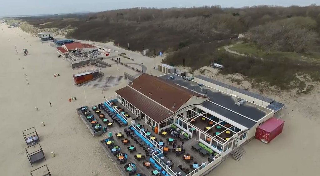 Luchtfoto's — Rockanje