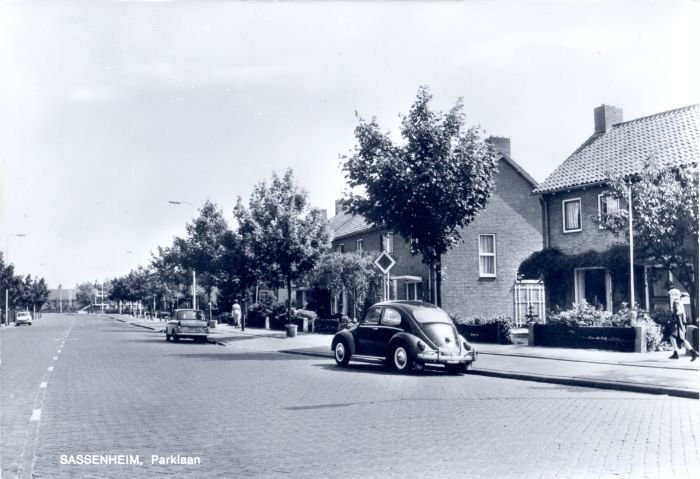 Parklaan — Sassenheim