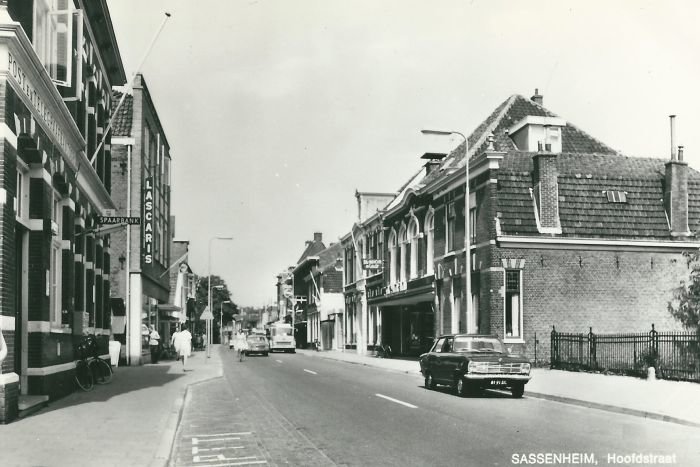 Hoofdstraat — Sassenheim