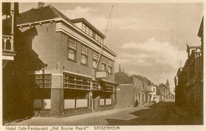 Hoofdstraat — Sassenheim