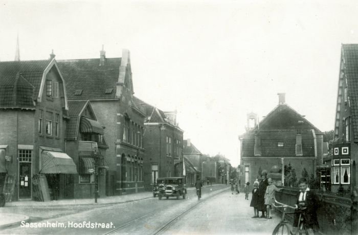 Hoofdstraat — Sassenheim