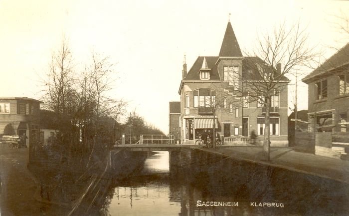 Hoofdstraat — Sassenheim