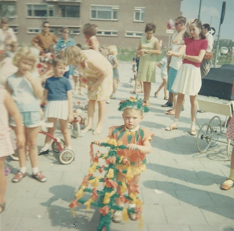 Gouderegenplein — Spijkenisse
