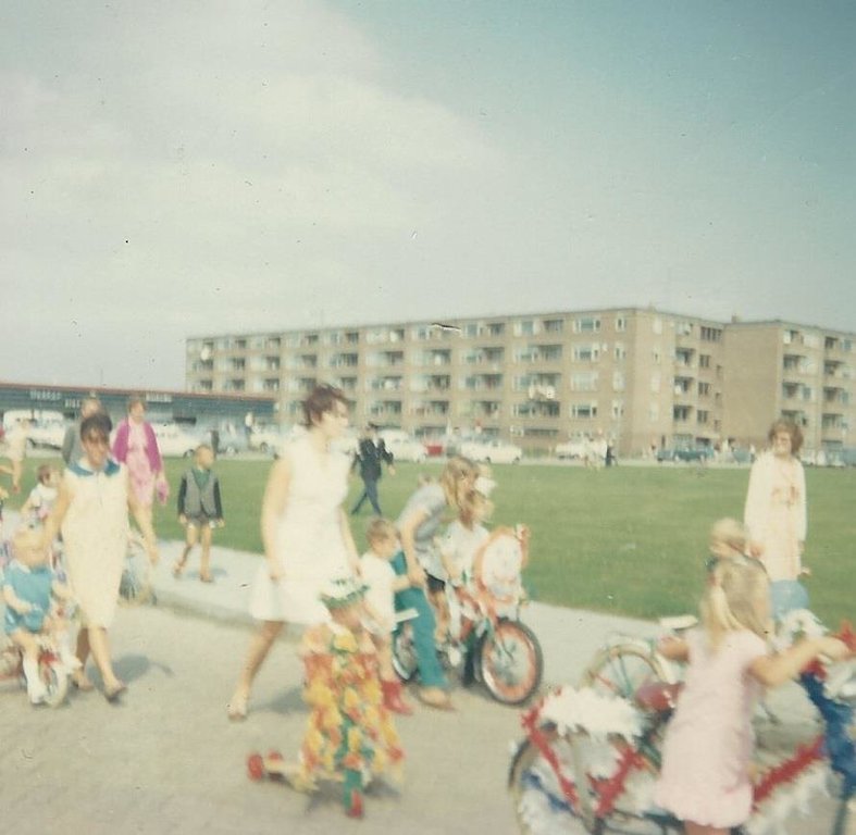 Gouderegenplein — Spijkenisse
