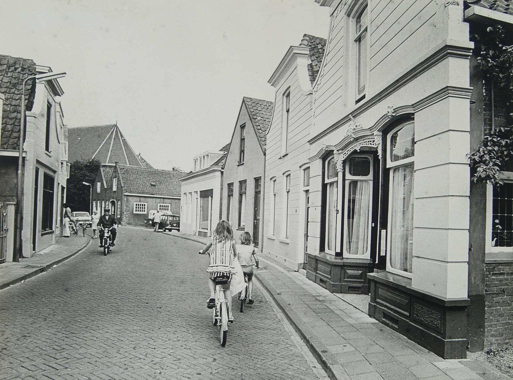 Kerkstraat — Strijen