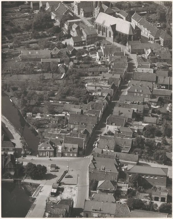 Luchtfoto's — Strijen