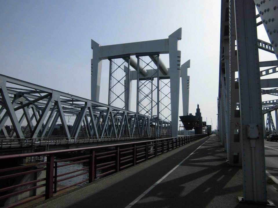 Bruggen — Zwijndrecht