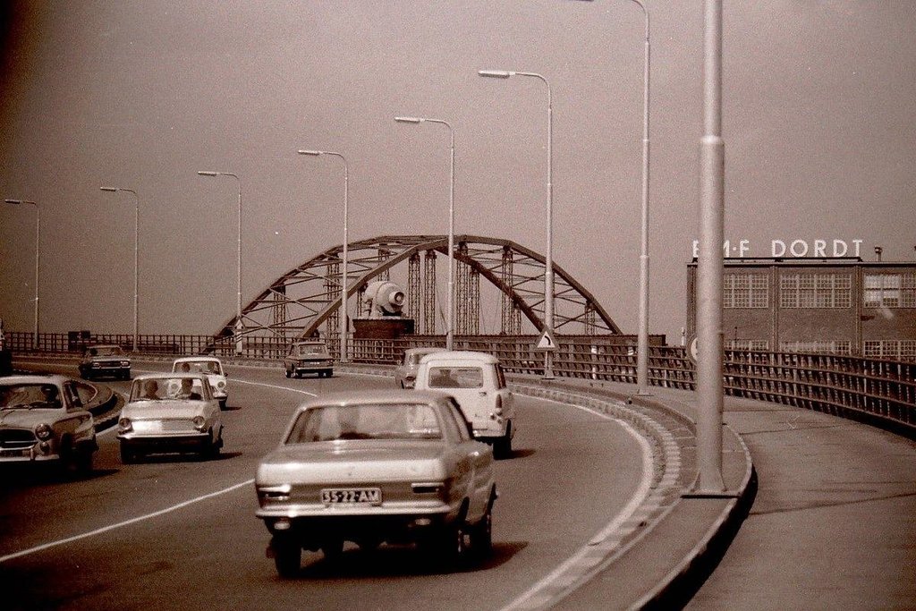 Bruggen — Zwijndrecht